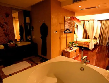 天津河西养生会所的黄昏恋：当爱情遇上八十岁